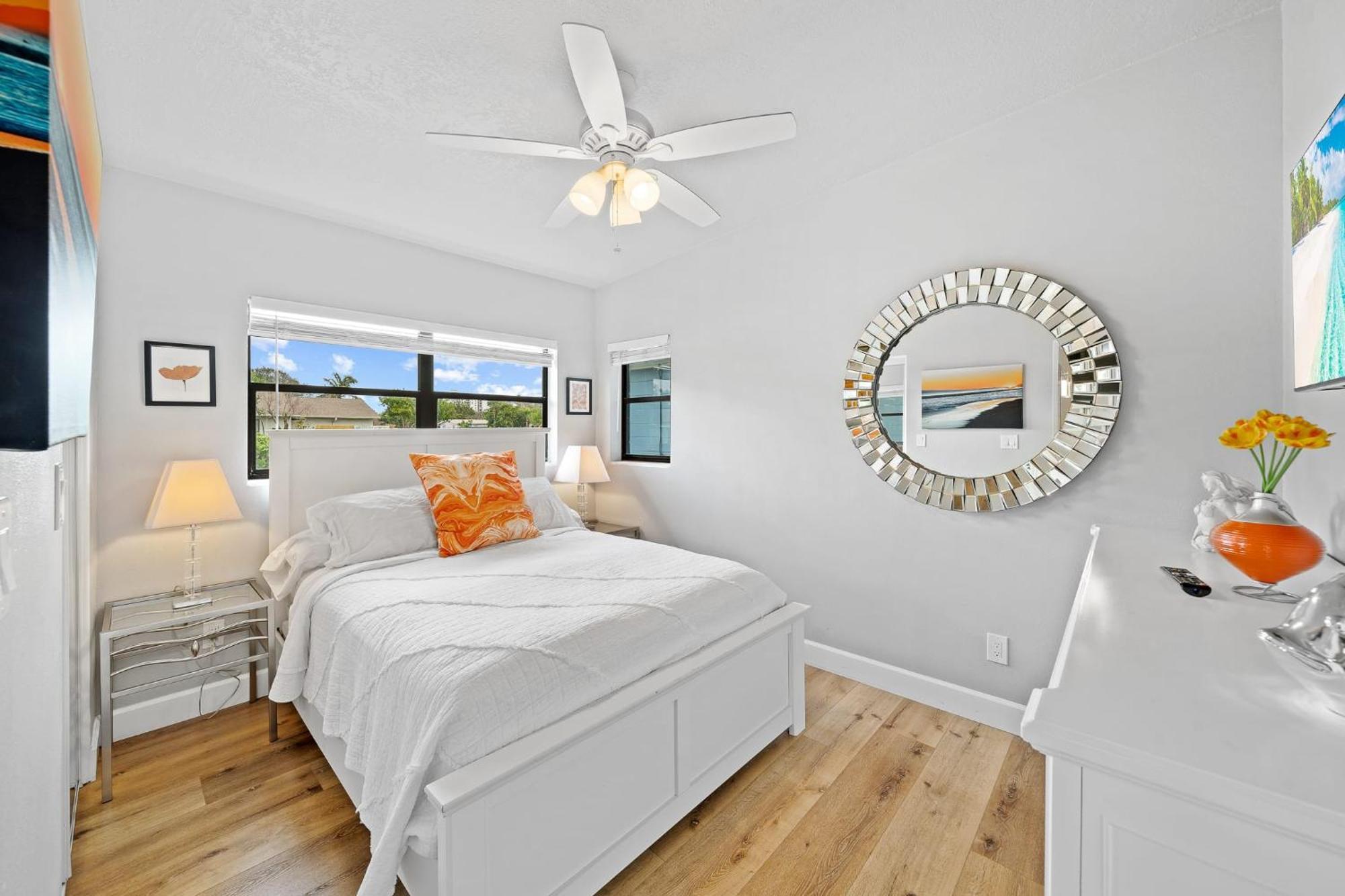 Midtown Cottage - In The Heart Of Cocoa Beach Extérieur photo