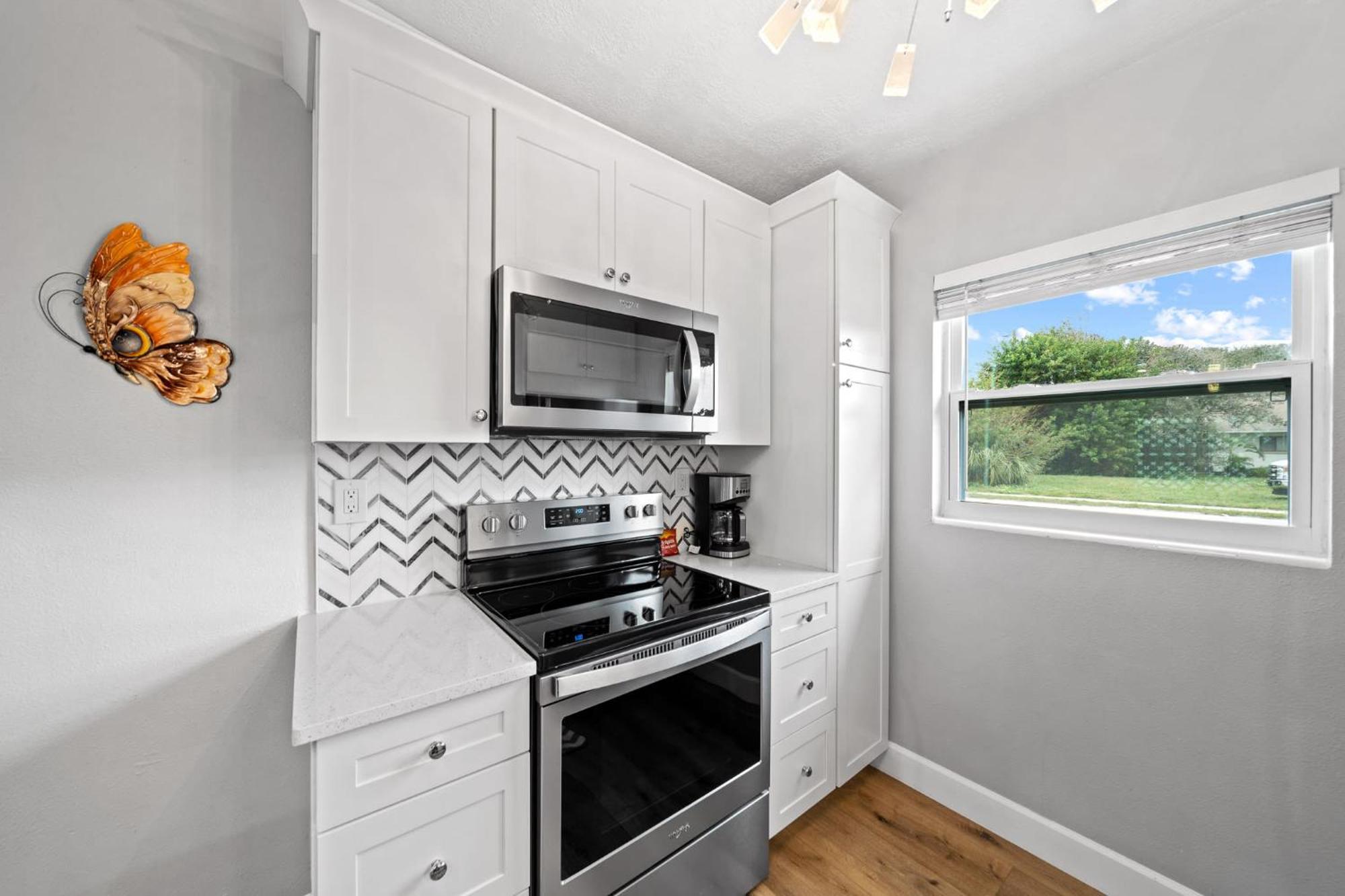 Midtown Cottage - In The Heart Of Cocoa Beach Extérieur photo